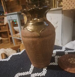 Sophisticated Gold and Brown Accent Vase